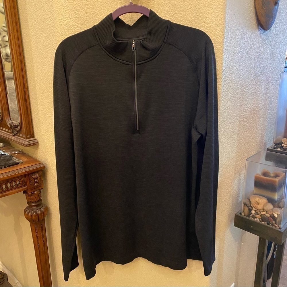 LULULEMON Men Black 1/2 Zipped Long Sleeve Athletic Top Size XL